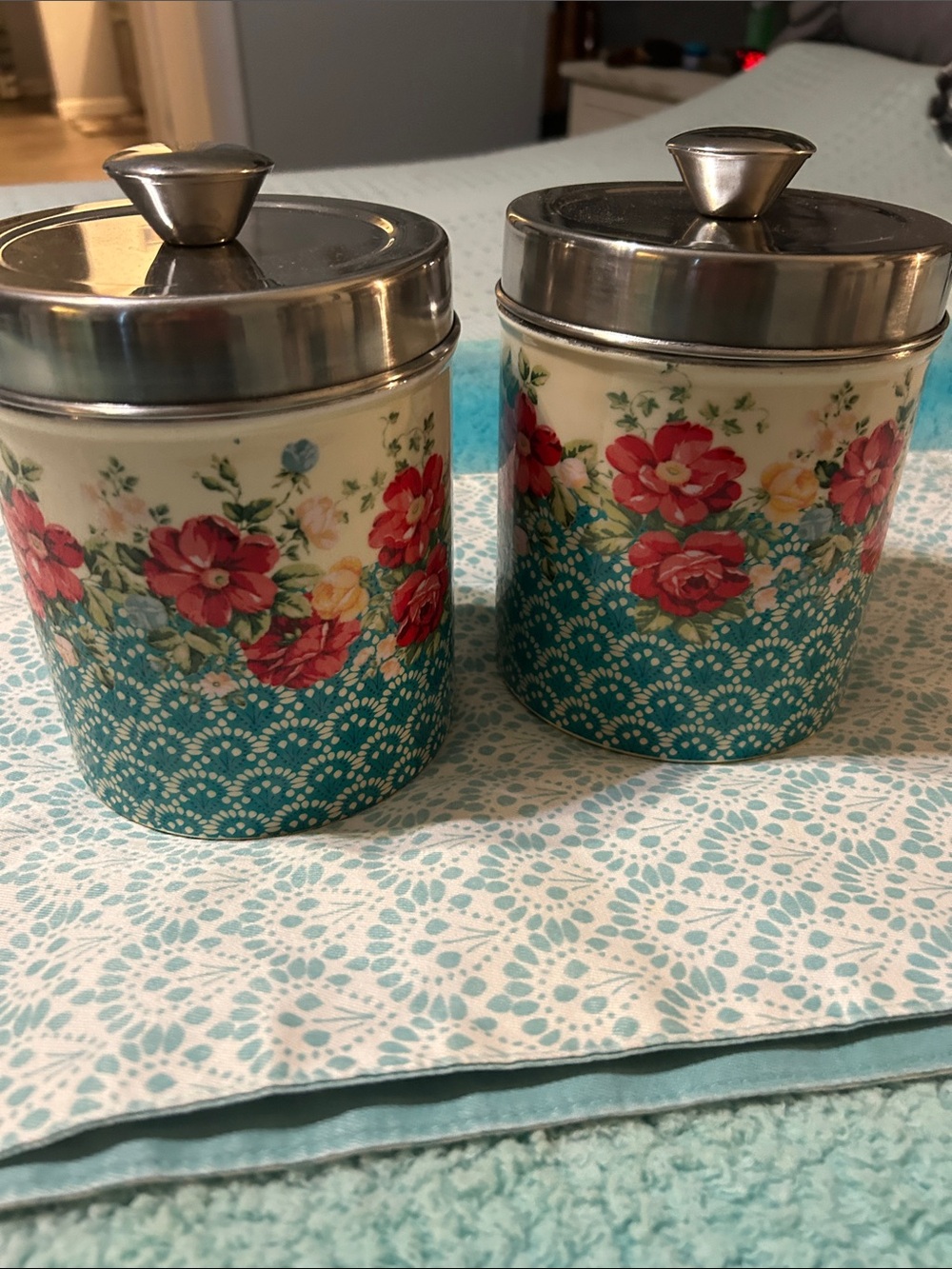The Pioneer Woman Vintage Floral Pet Treat Jar Canister & Lid Metal set of 2